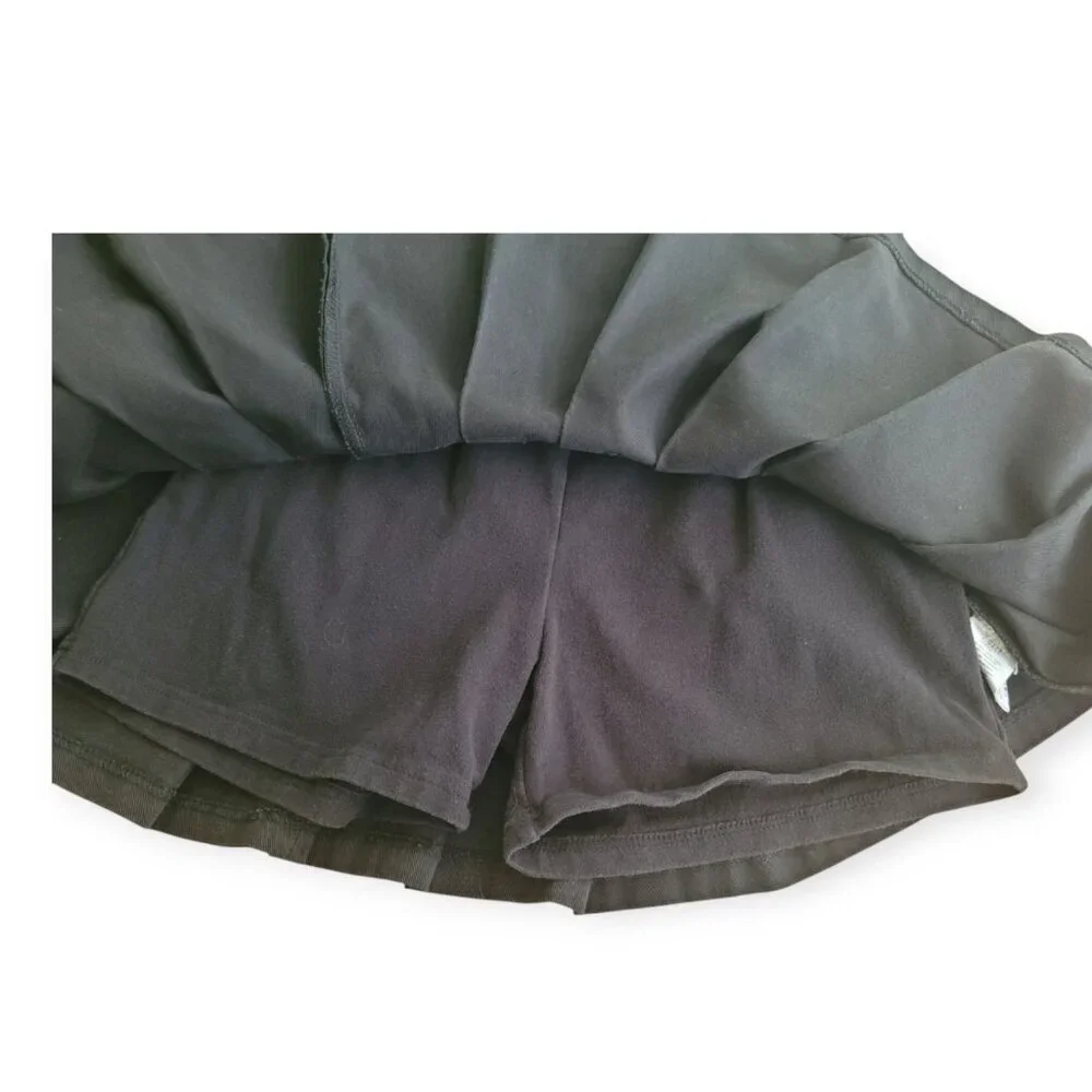 Brandy Melville J. Galt Black Pleated Tennis Skort Size S β Cute + Comfy Mini - Picture 5 of 10